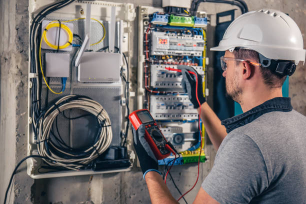 Best Local Electrician Companies  in Colwich, KS